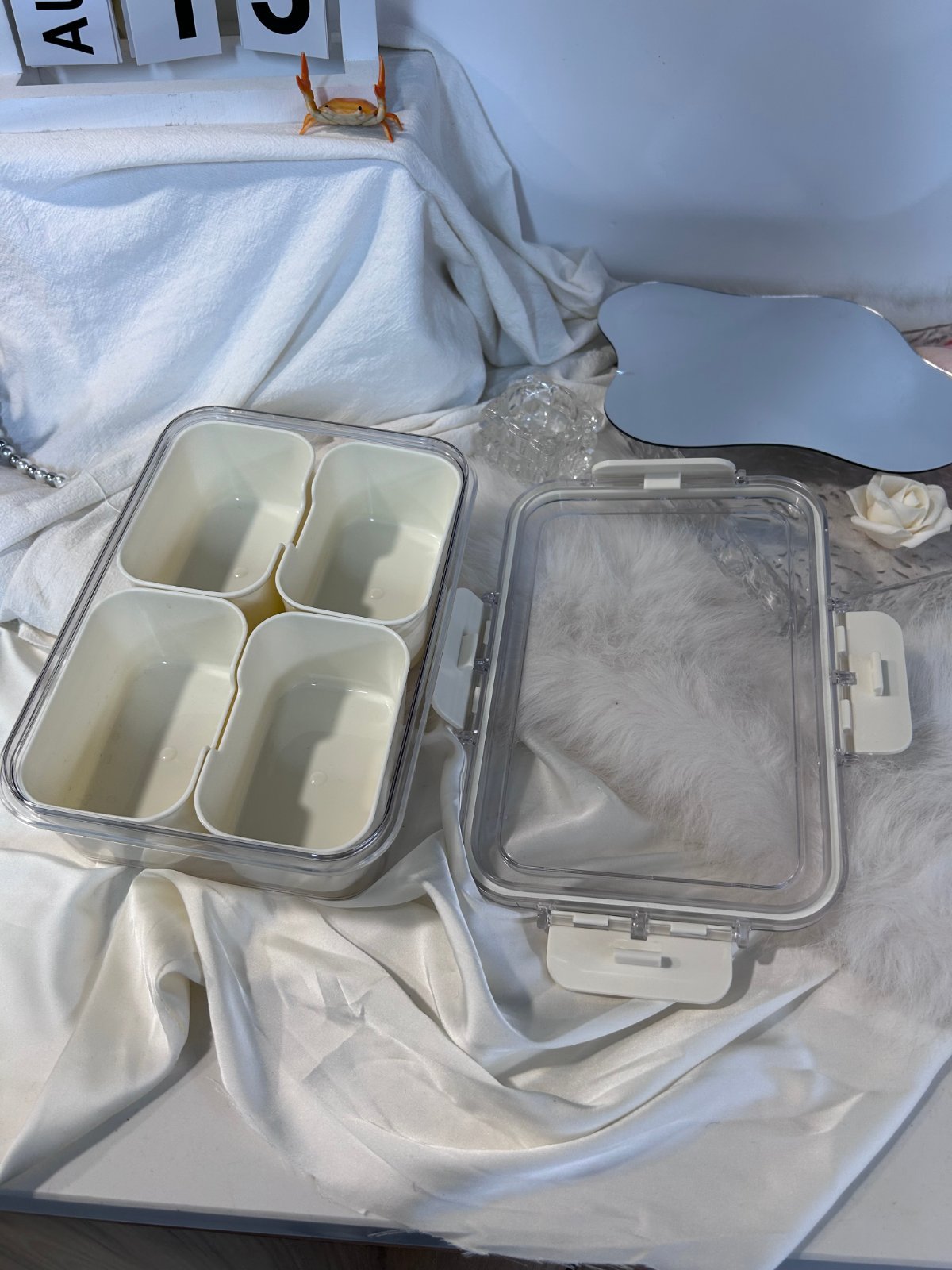4x Four-Compartment Bento Lunch Boxes – Clear & Cream, New — photo 4