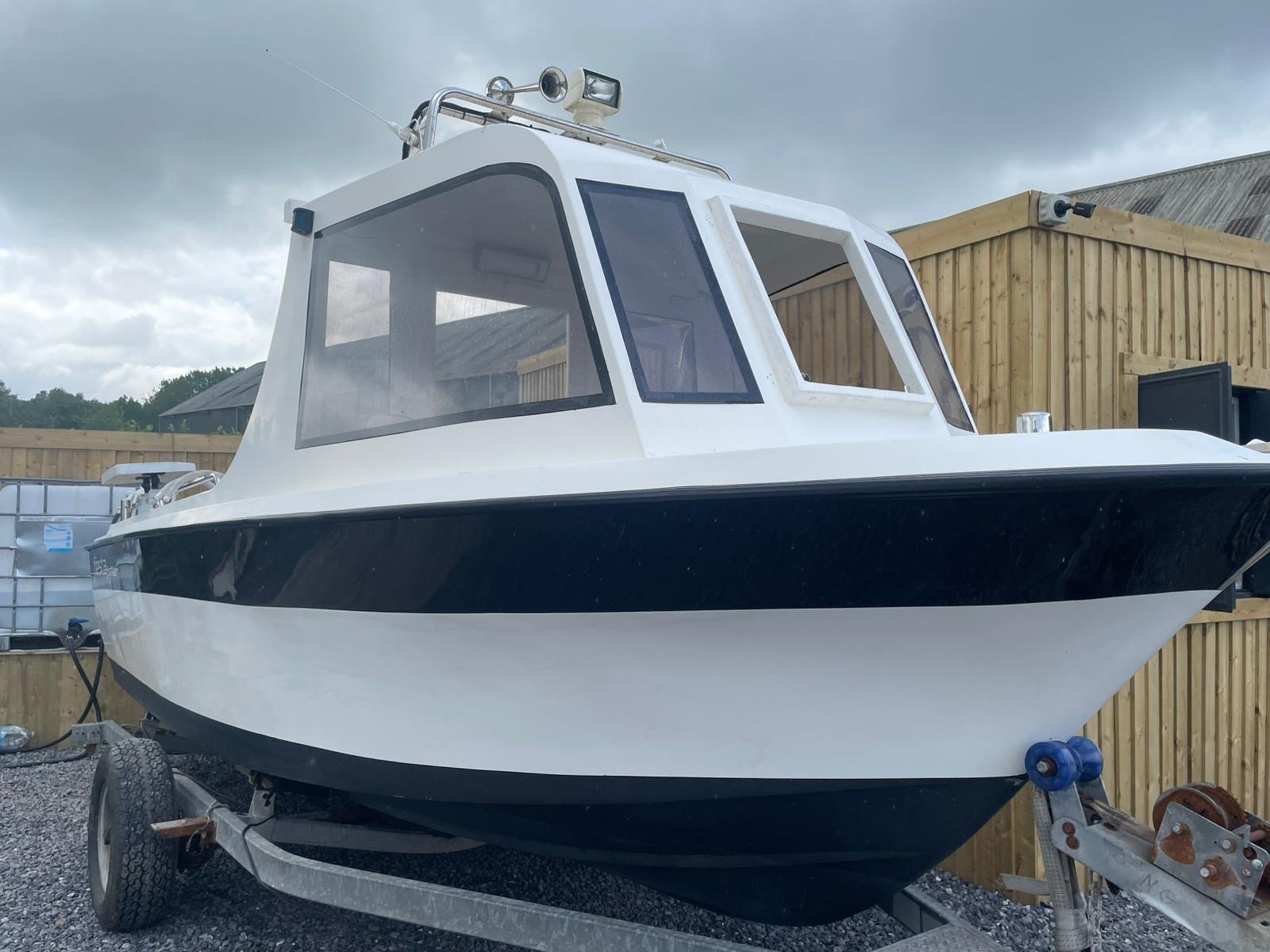 Fiesta Fisher 2016 Fishing Boat