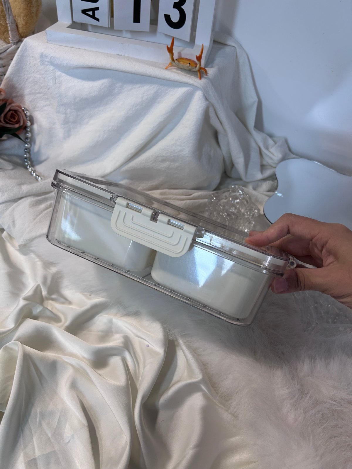 4x Four-Compartment Bento Lunch Boxes – Clear & Cream, New — photo 3