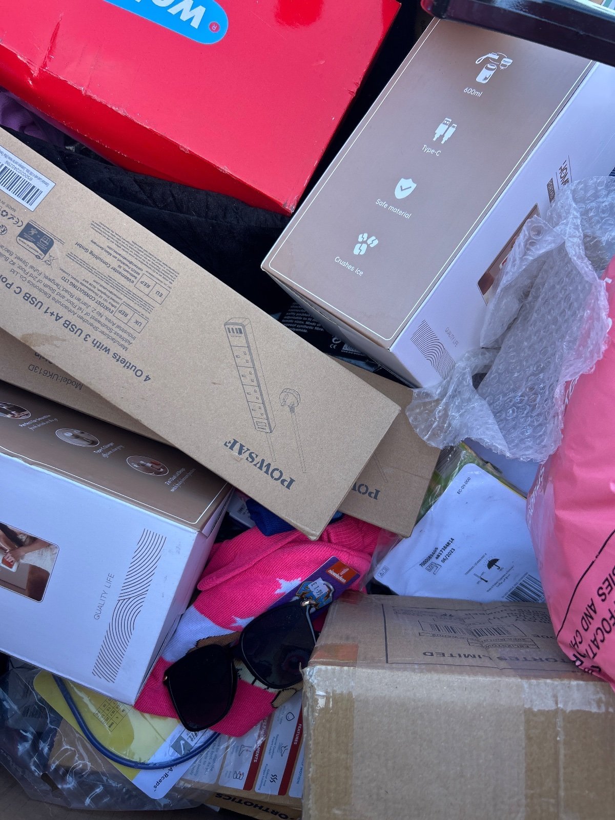 Mixed Amazon FBA Whatnot Reseller Pallet — photo 3