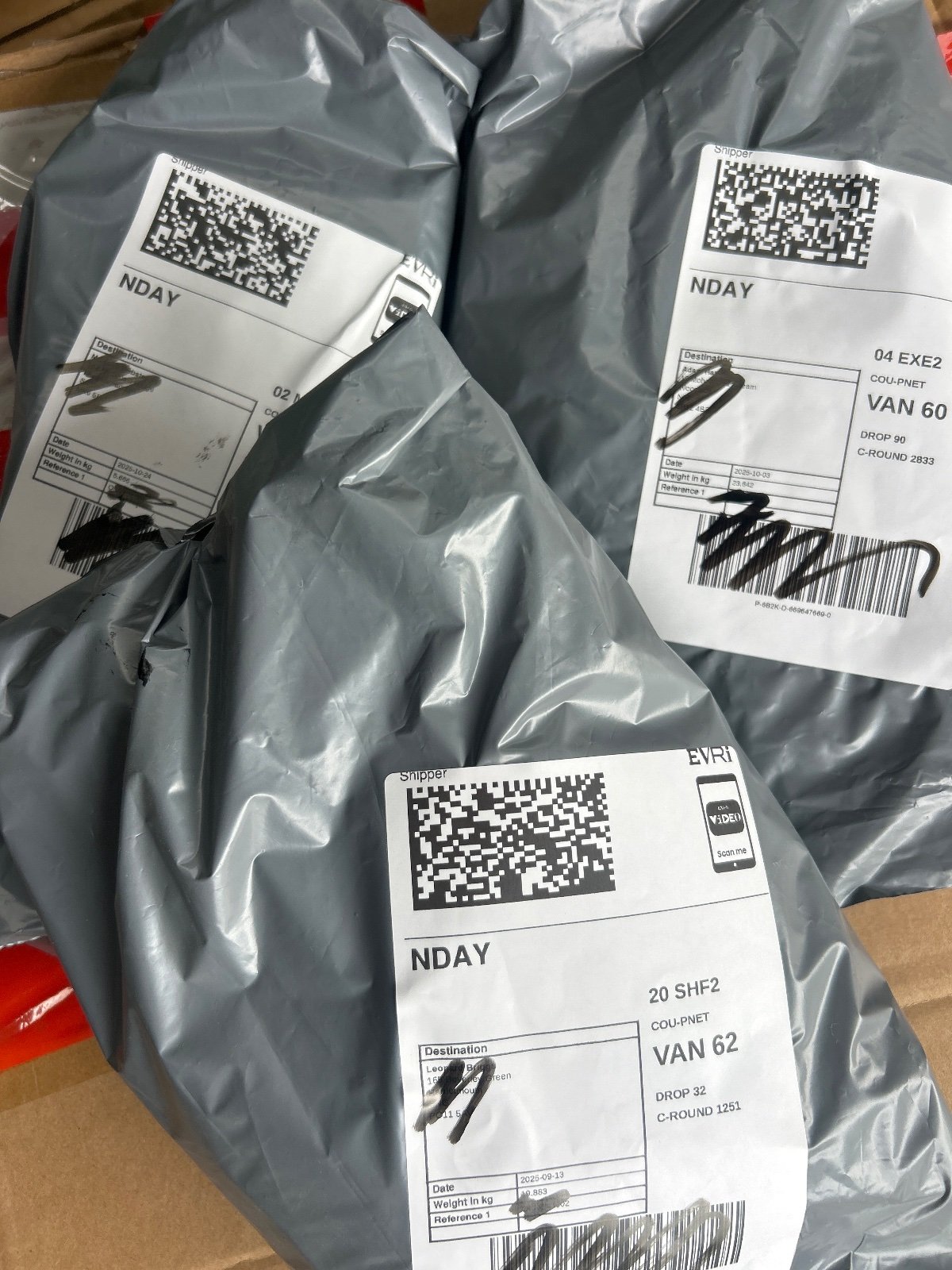 Source photograph for 300x Mystery Lost In Transit Parcels