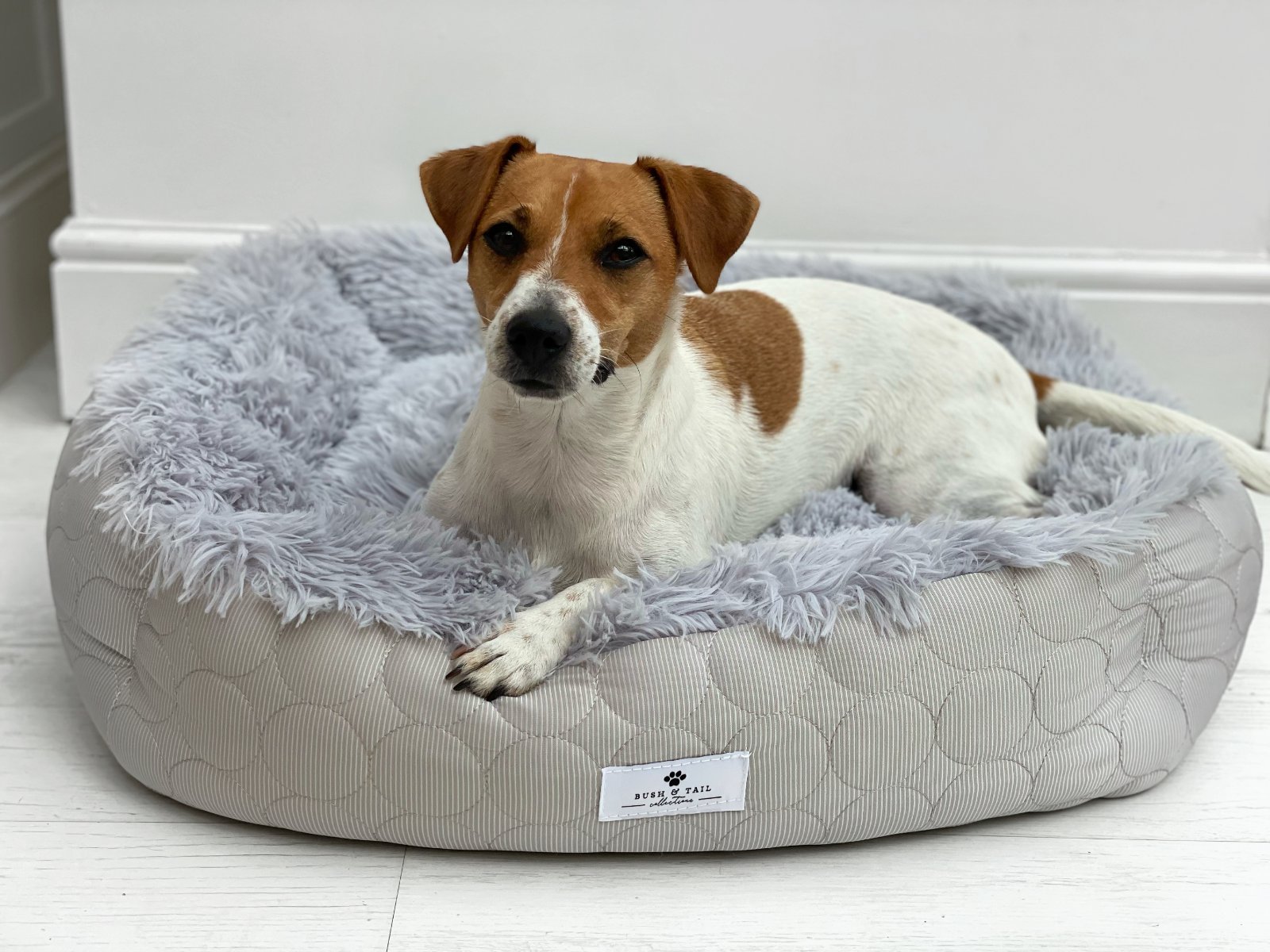 450 Reversible Heat Controlled Dog Beds — photo 4