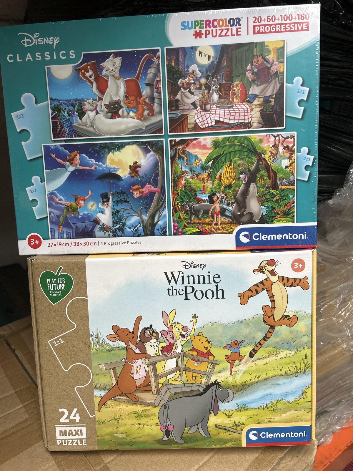 180x Assorted Branded JigSaws