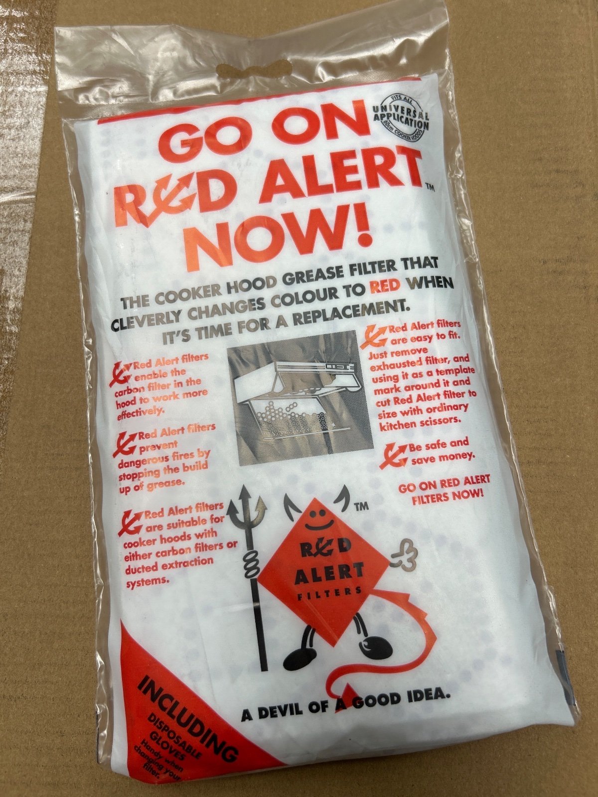 Source photograph for 2500x Red Alert Cooker Hood Filters