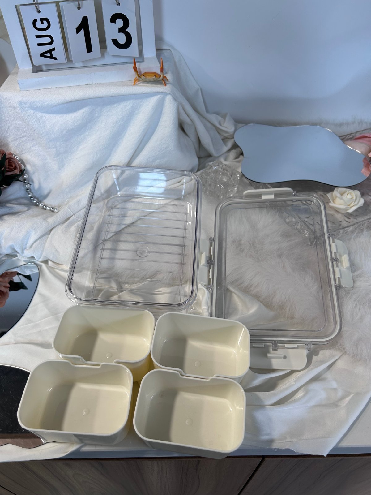 4x Four-Compartment Bento Lunch Boxes – Clear & Cream, New — photo 6
