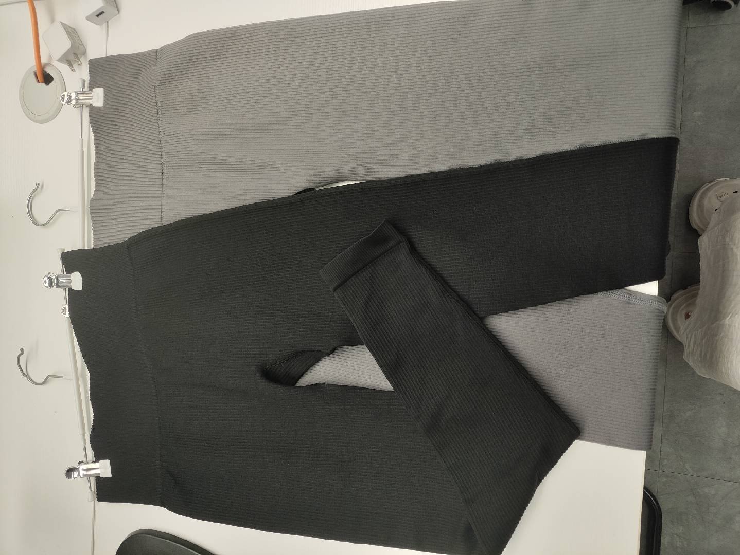 200x Ribbed Yoga Pants — Full Length, Black Grey Coffee Off-White, Mixed Sizes, New — photo 2