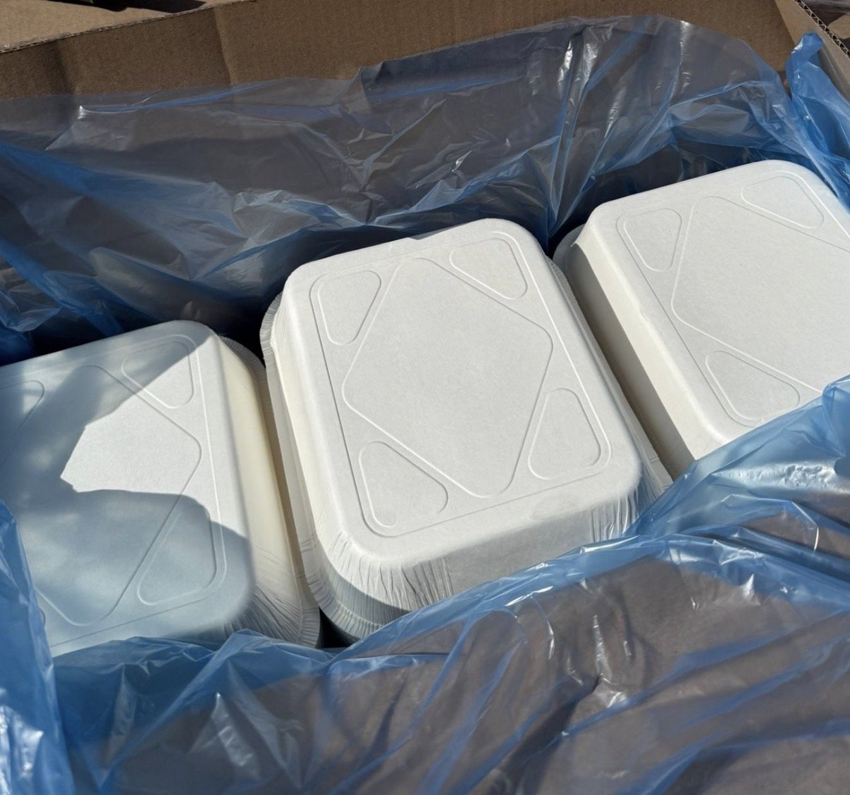 8000 X LARGE CATERING FOOD TRAYS RRP £2400