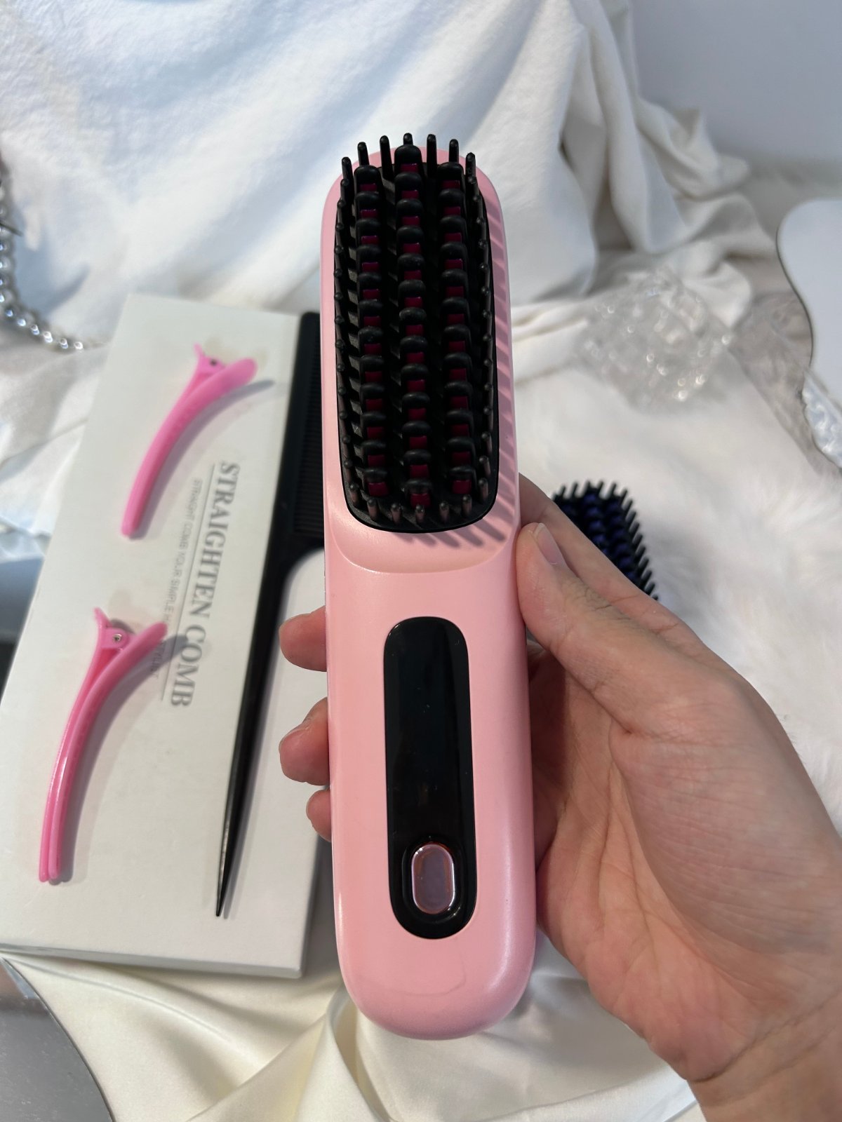 40x Hair Straightening Brushes & Combs – 20 Black / 20 Pink, New — photo 7