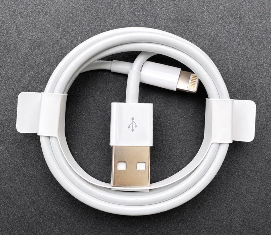Genuine Apple MQUE2ZM/A USB-A to Lightning Cable 1M