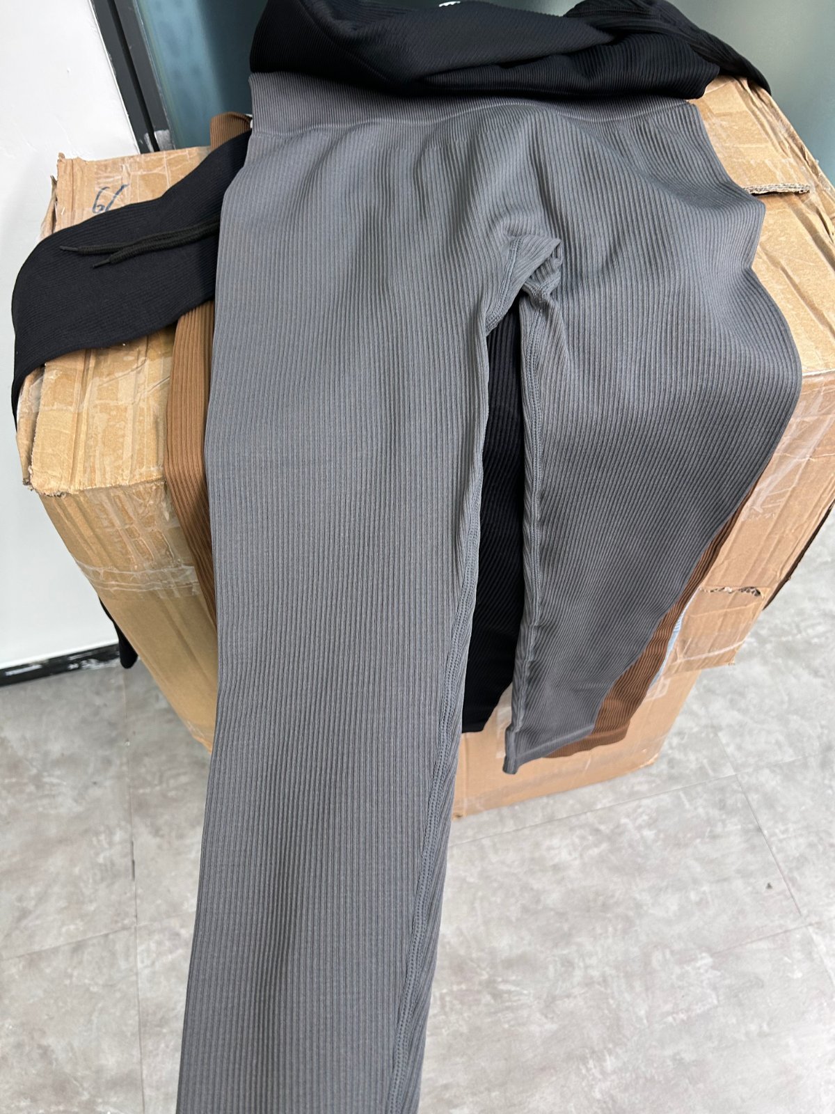 83x Ribbed Yoga Leggings - Mixed Colours, UK 6-18 — photo 3