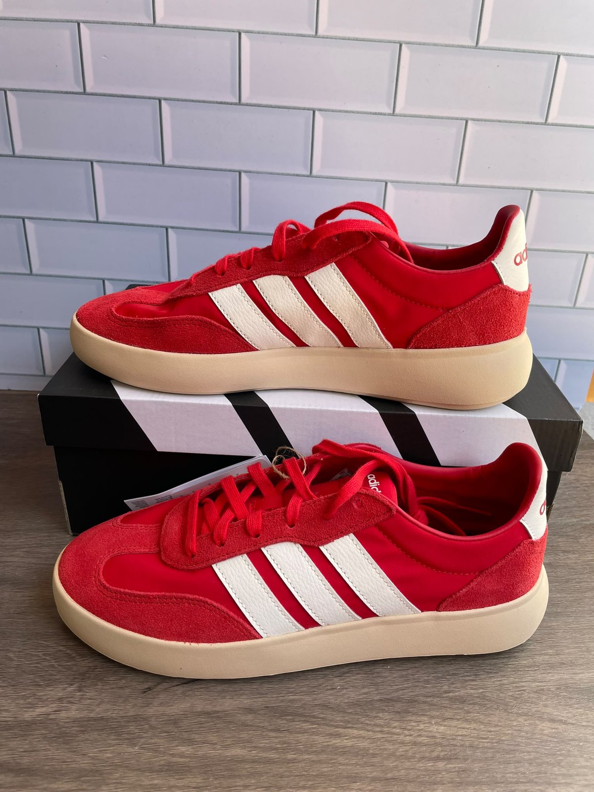 Adidas Trainers mixed sizes women's and mens — photo 3