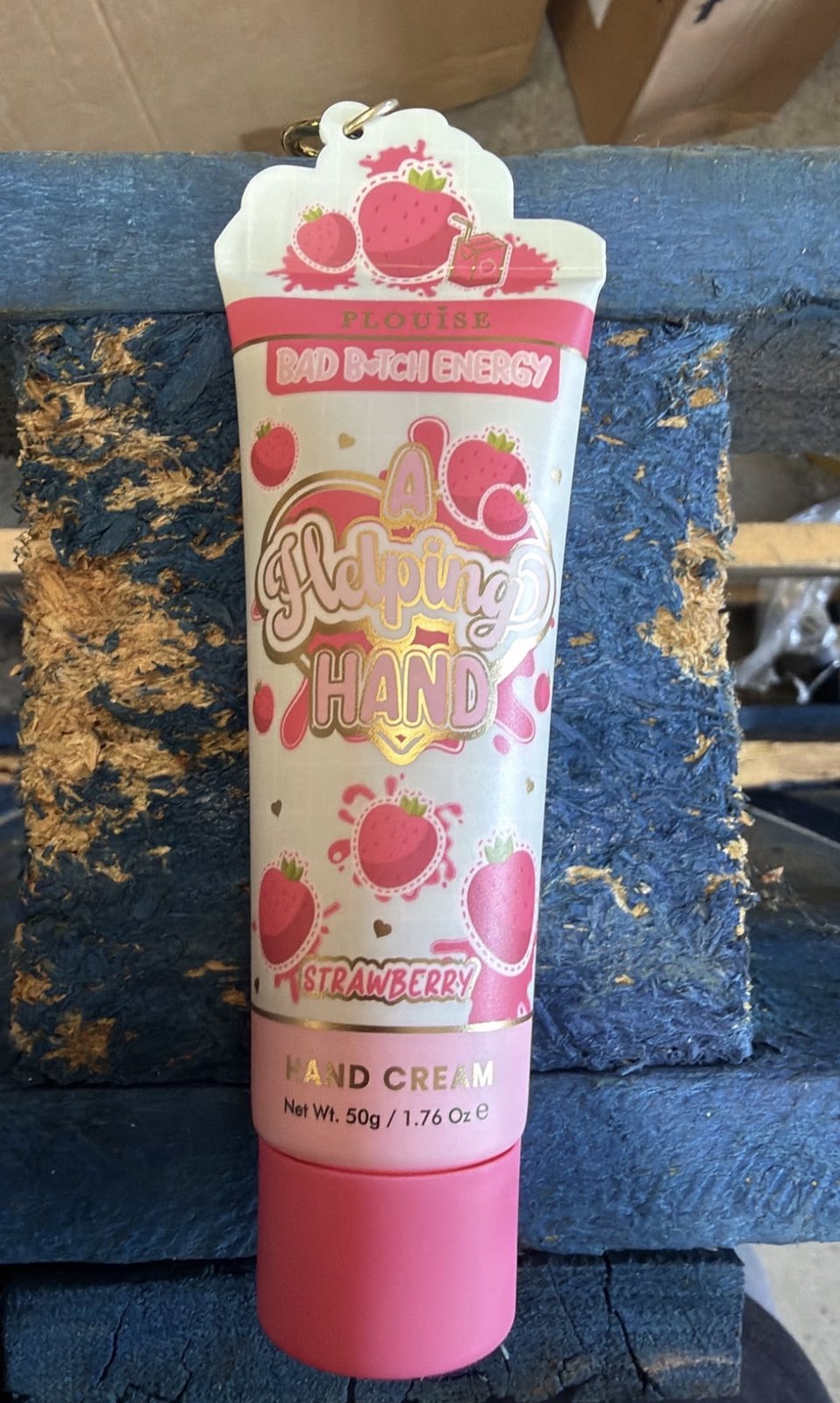 Source photograph for 700x P.Louise Helping Hand Strawberry 50g