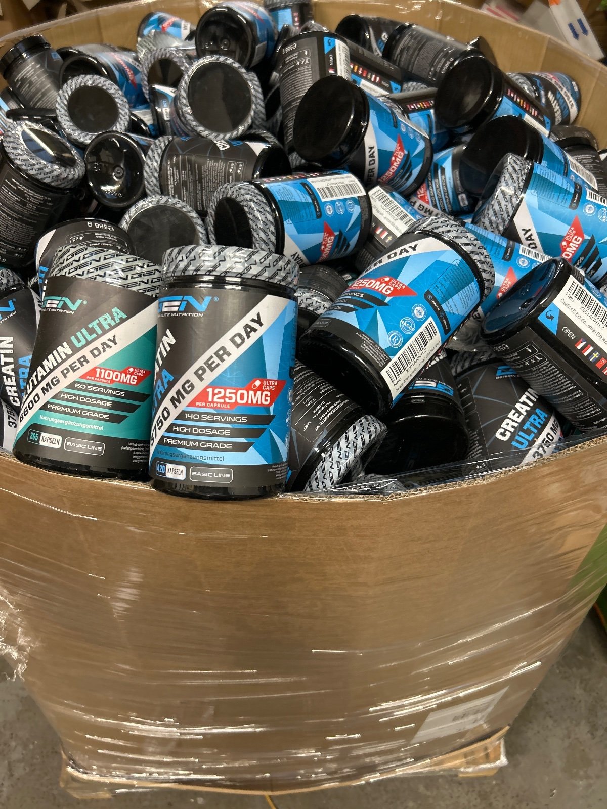 Source photograph for 300x GIANT SPORTS SUPPLEMENT PALLET