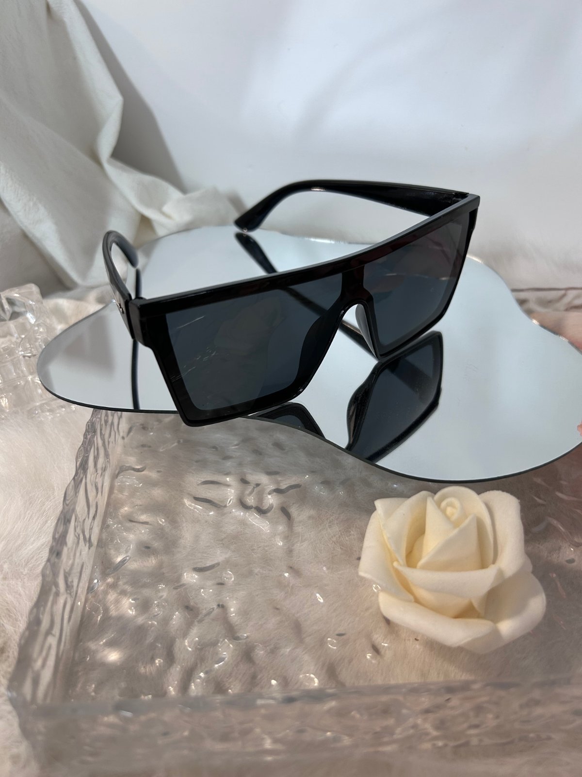 30x 3-Piece Oversized Sunglasses Sets — photo 2