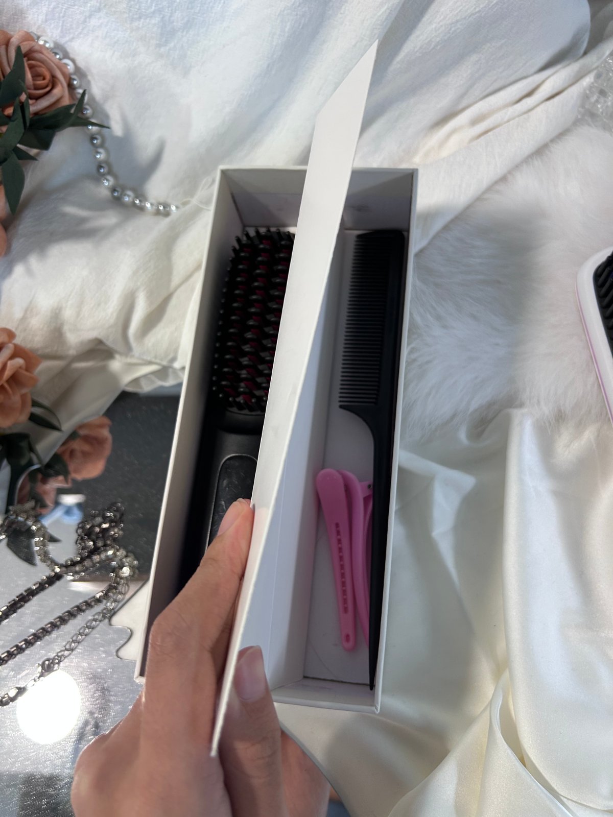 40x Hair Straightening Brushes & Combs – 20 Black / 20 Pink, New — photo 8