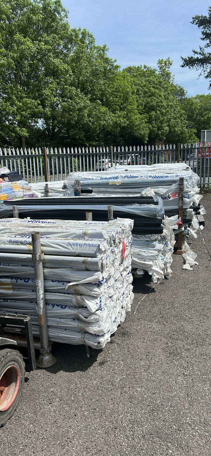 2400x Mixed Black Downpipe & Guttering 2meters