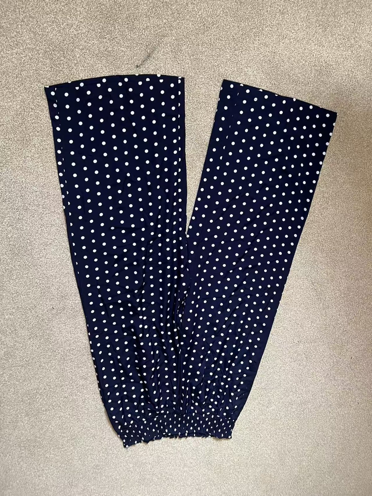 1,000+ New Mixed Clothing Items – Women’s, Men’s and Children’s Stock