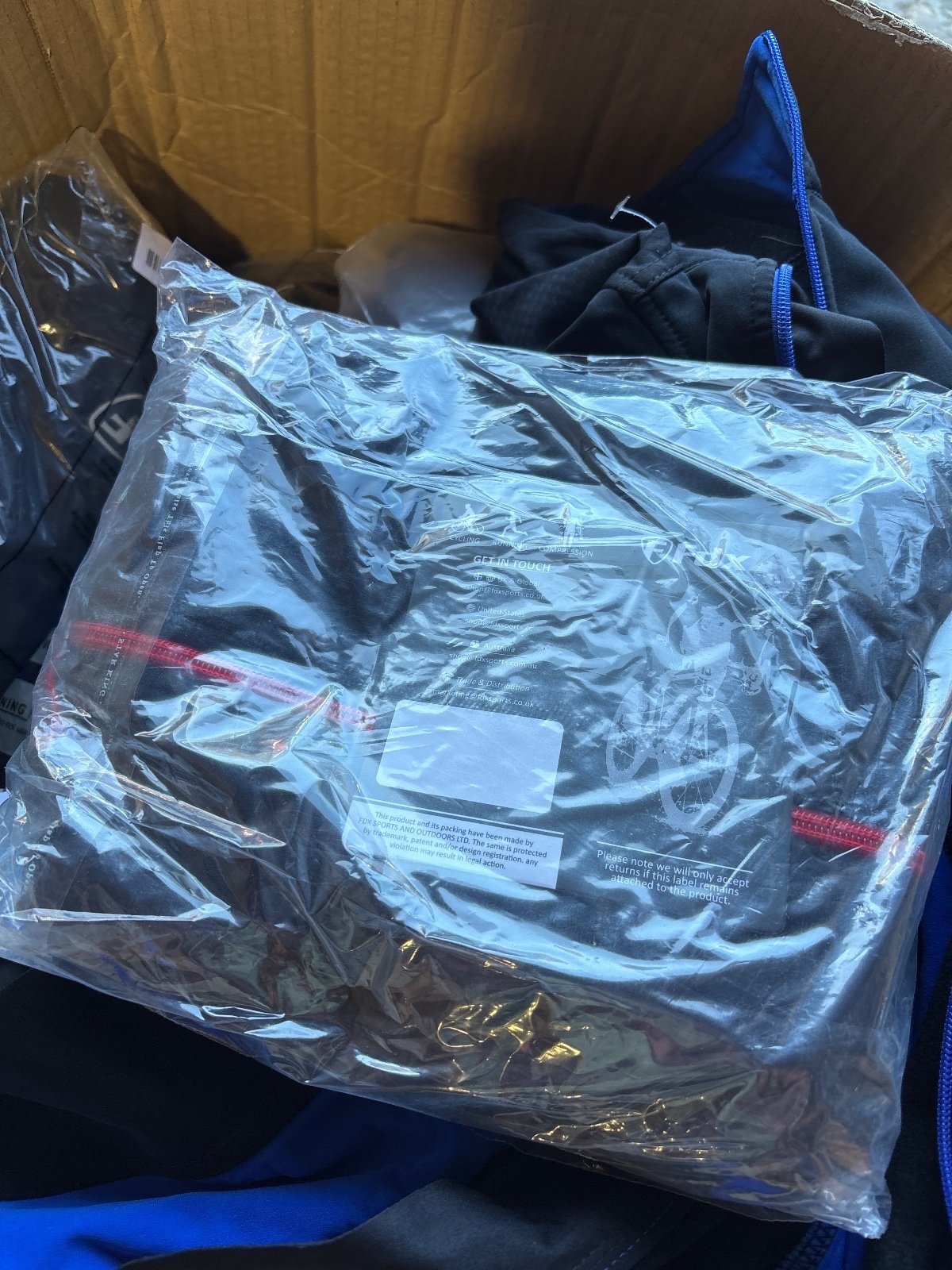 29 pieces FDX  cycling clothing new — photo 4
