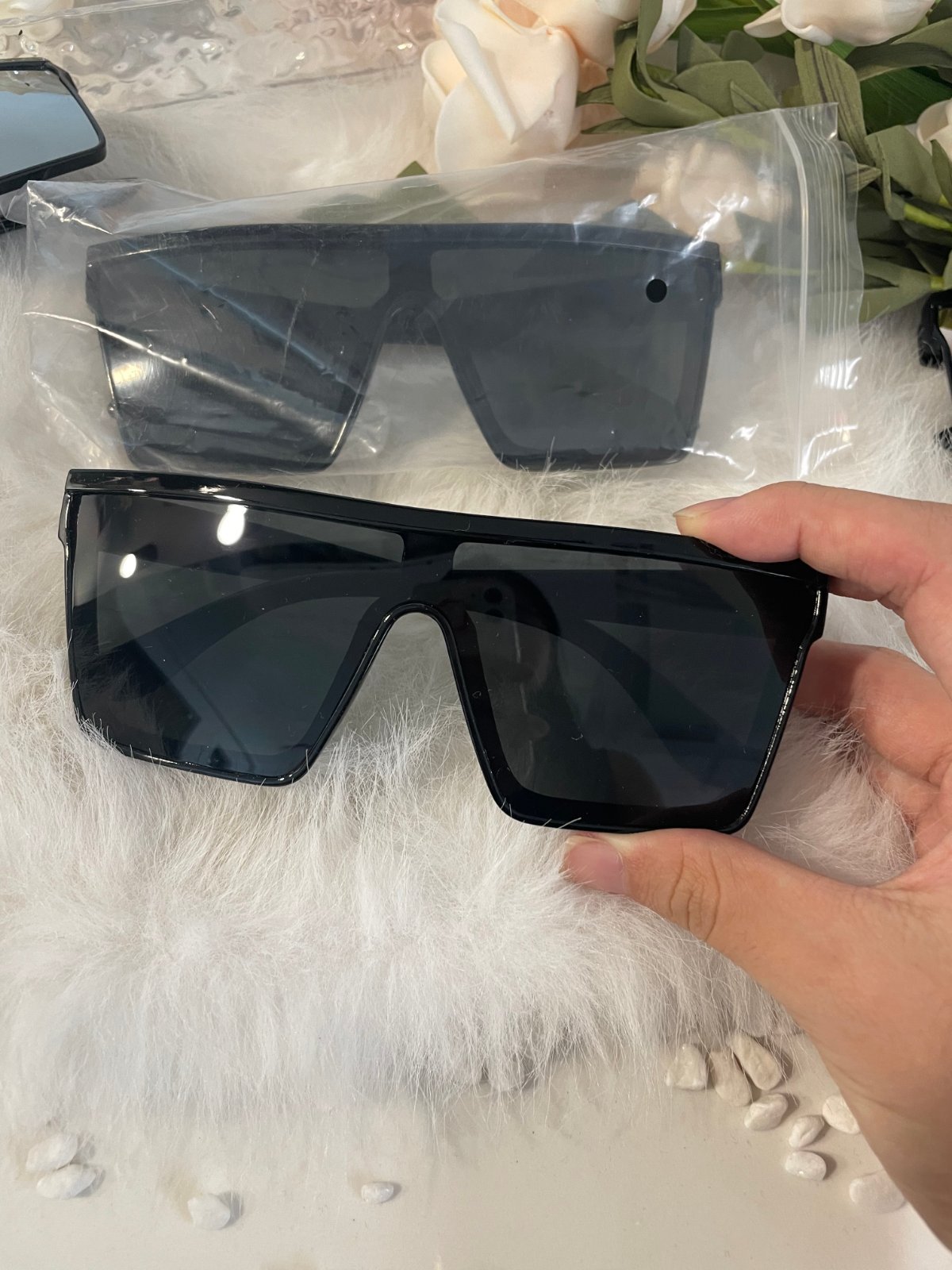 150x Oversized Fashion Sunglasses - Mixed Colours, New — photo 5