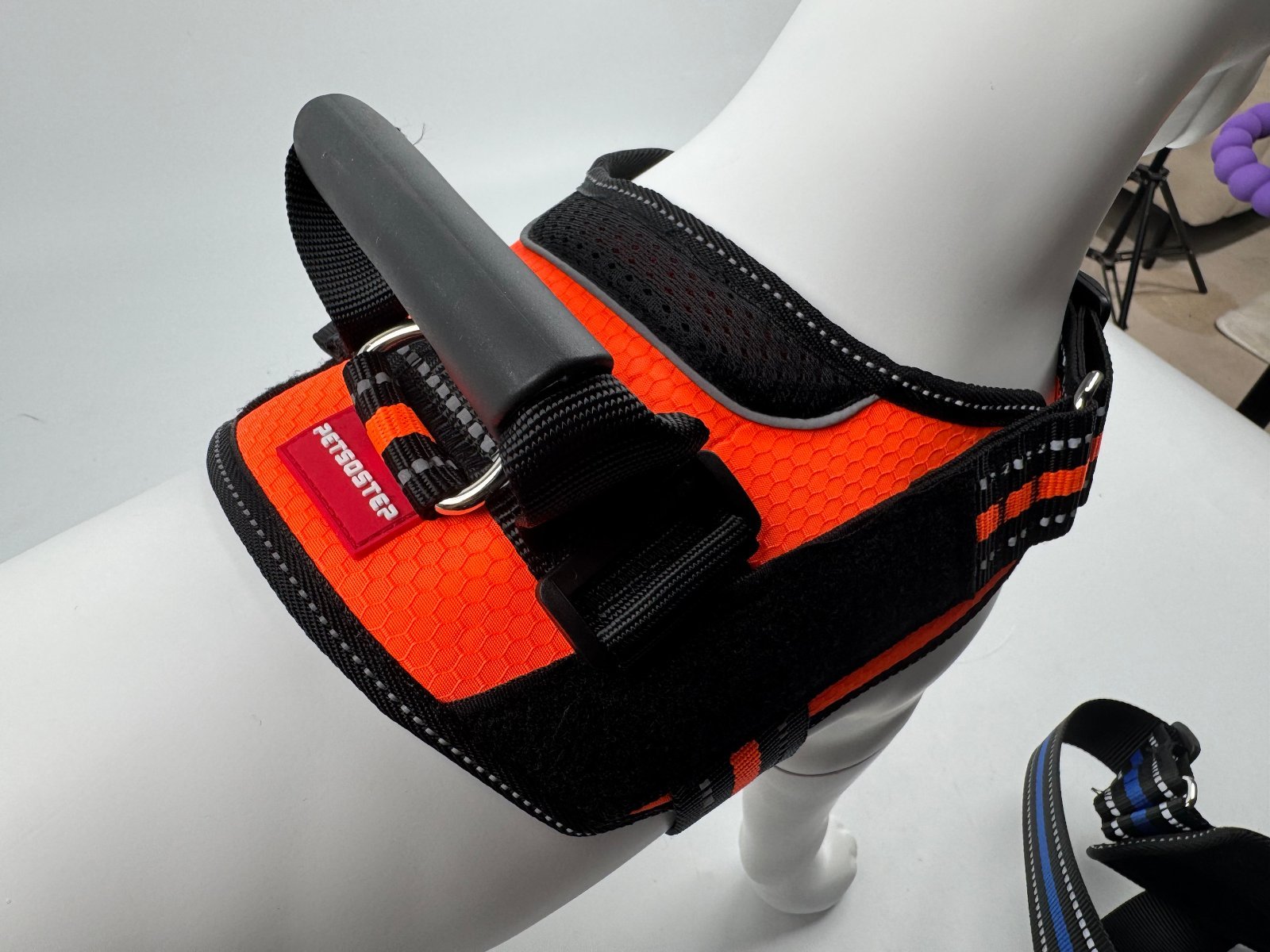 Source photograph for Premium Heavy-Duty Dog Harness with Control Handle – Adjustable, Durable Design – 4 Colors & 4 Sizes