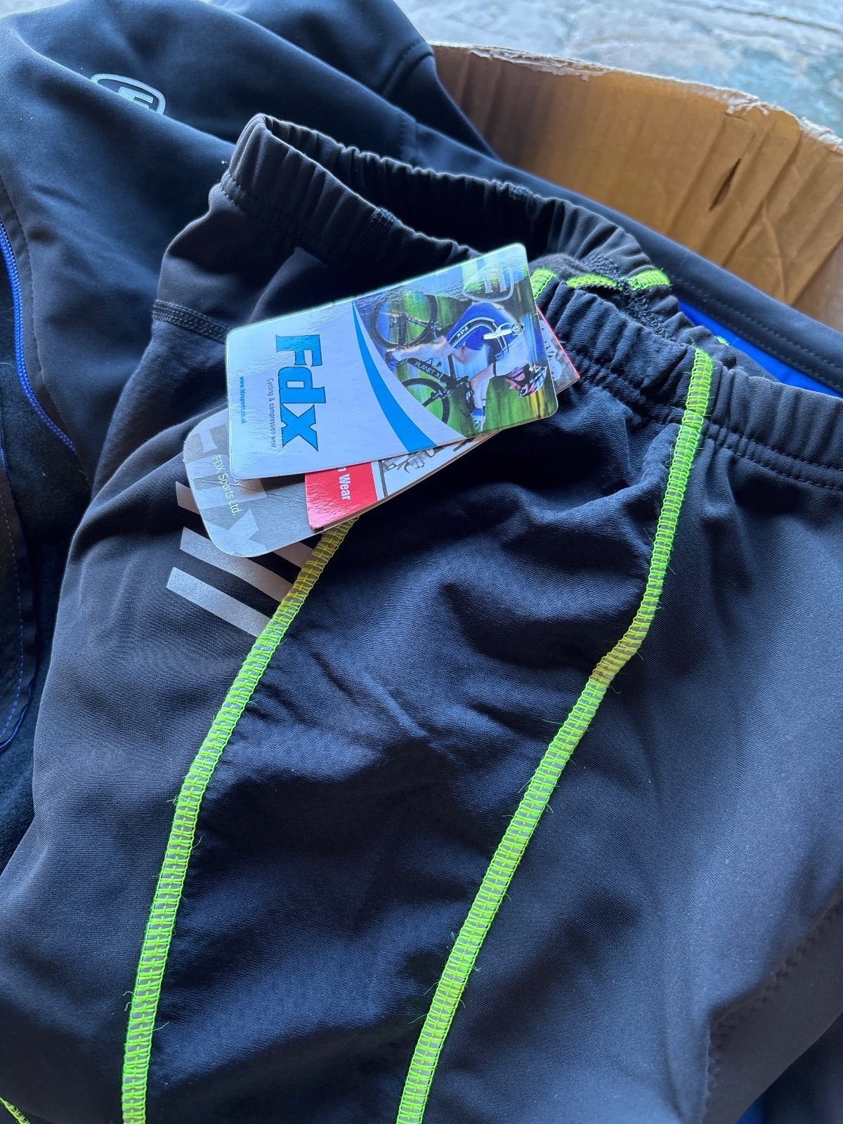 29 pieces FDX  cycling clothing new — photo 2