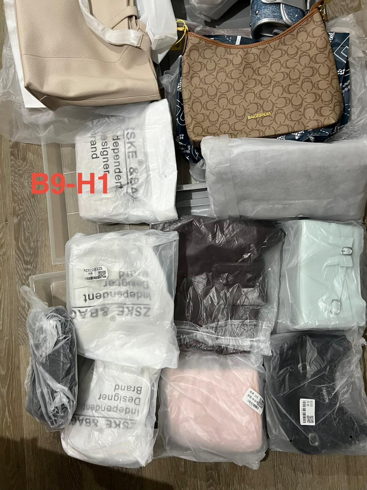 Mixed Stock Clearance – approx 4,500 Items — photo 5