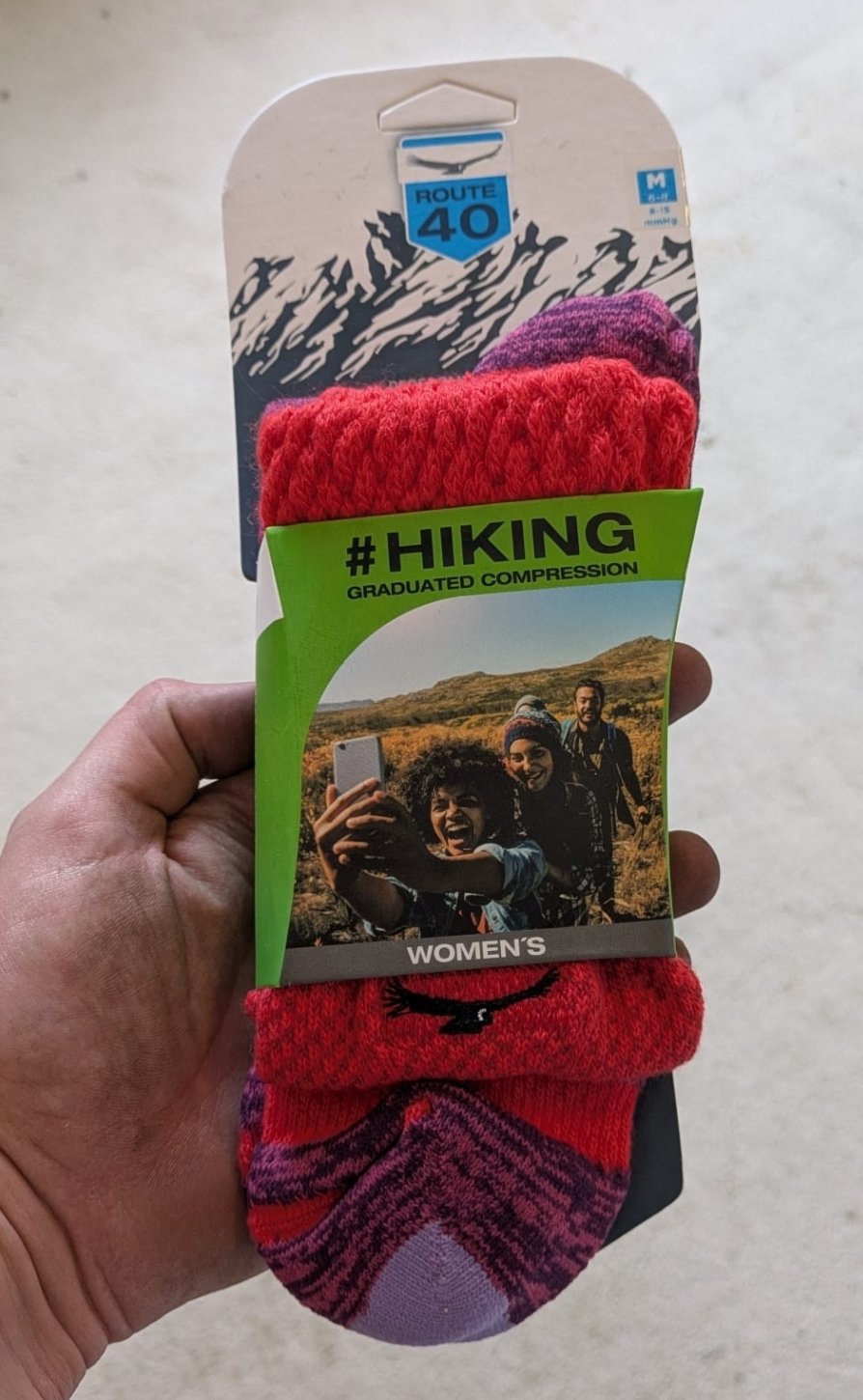 JOBLOT: mens/women's high performance sports socks/headbands in retail packaging — photo 4