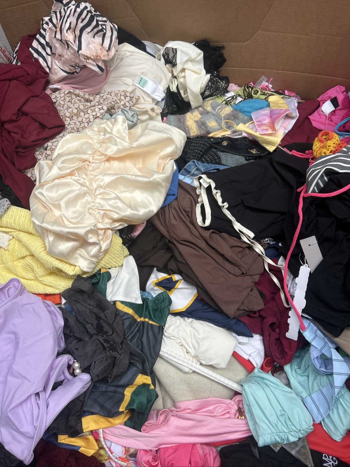 300KG Clothing Pallet / Vinted / Trending / Missguided — photo 2