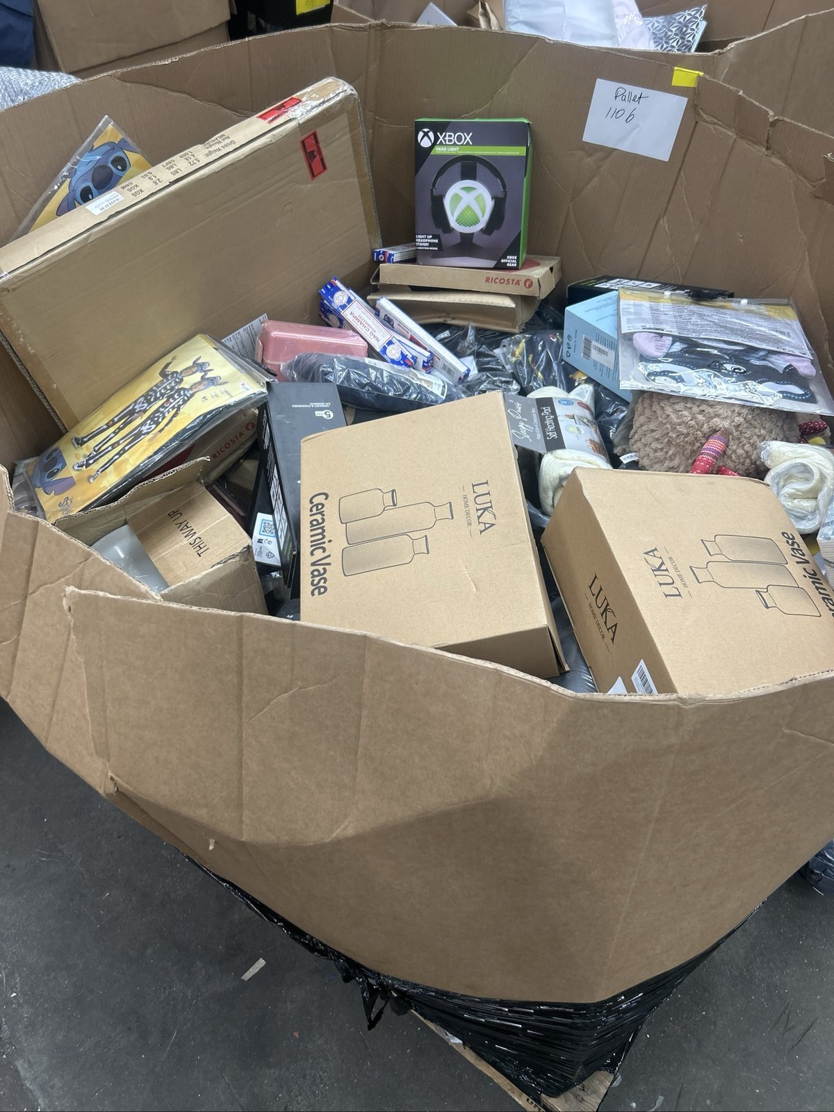Source photograph for Monster Fba Untouched Amazon Whatnot Reseller Pallet