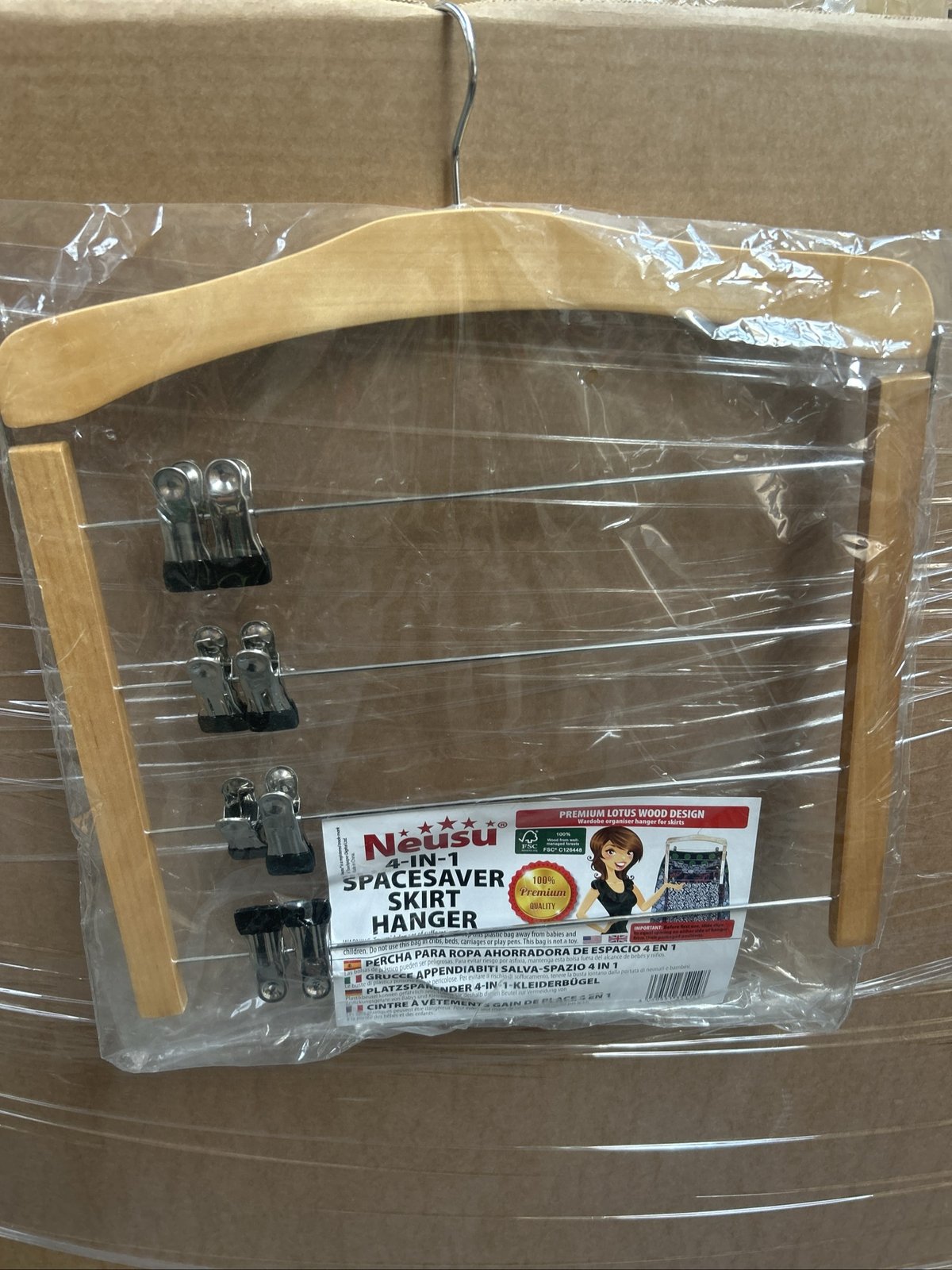 Source photograph for 500x Wooden 4 Tier Skirt Hangers