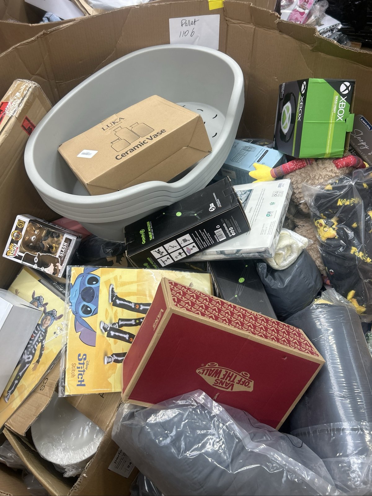 MONSTER FBA UNTOUCHED AMAZON WHATNOT RESELLER PALLET — photo 4