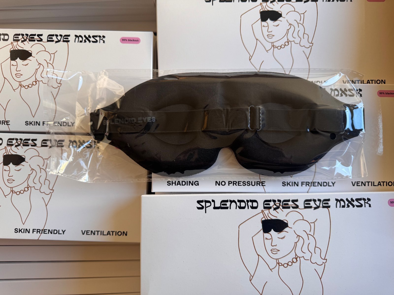 300x Luxury Sleep Masks — photo 2
