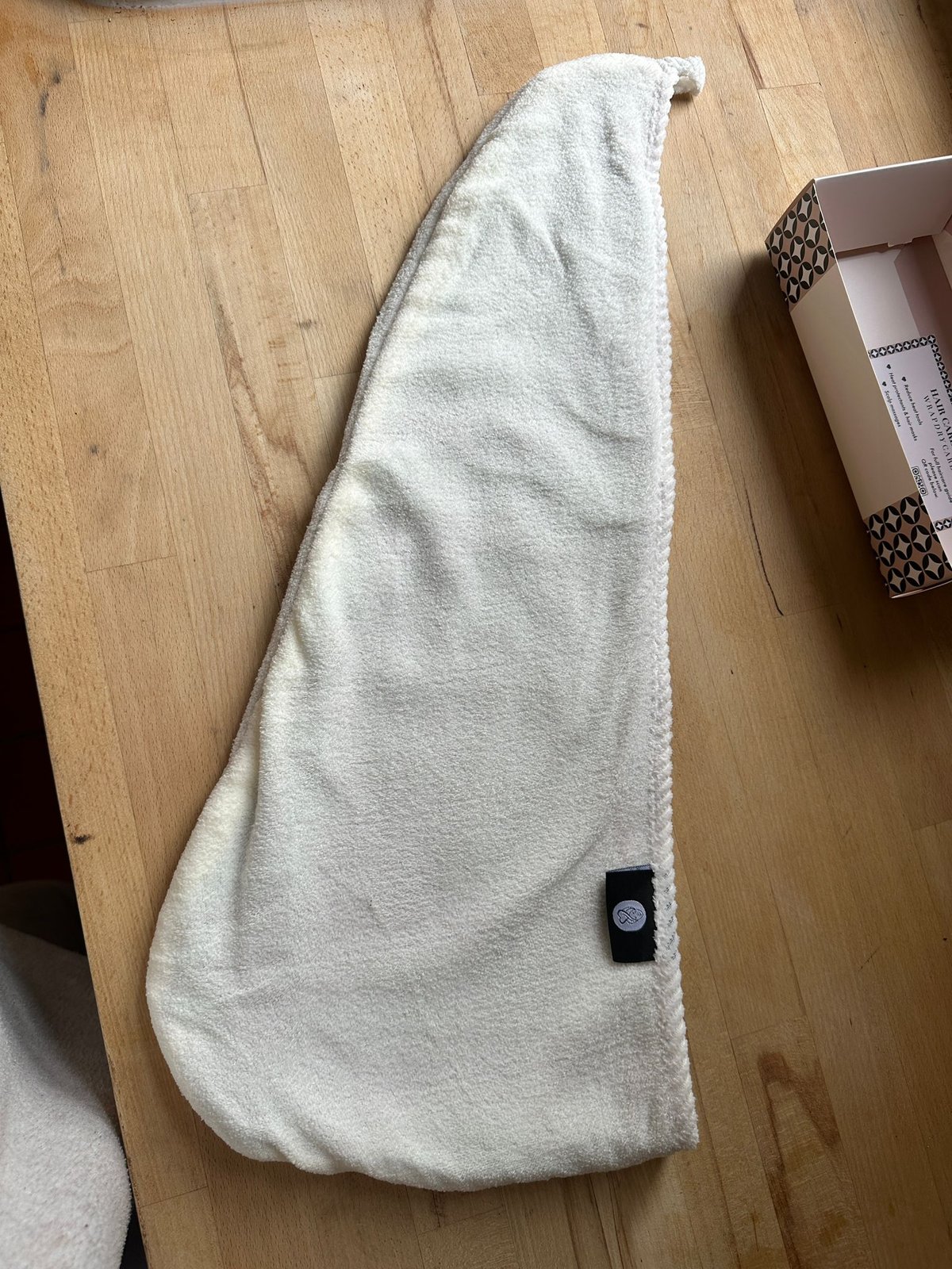 1760x WrapDryCare Luxury Reversible Hair Towels – Bulk Clearance Stock — photo 5
